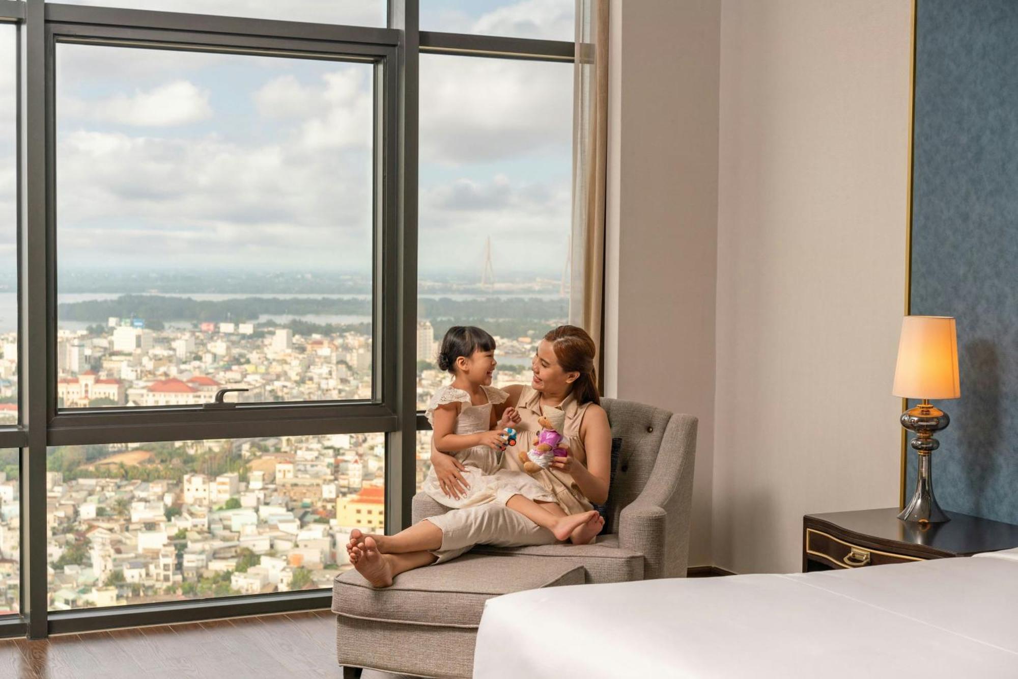 빈펄 호텔 껀터 외부 사진 A view from a room at the hotel